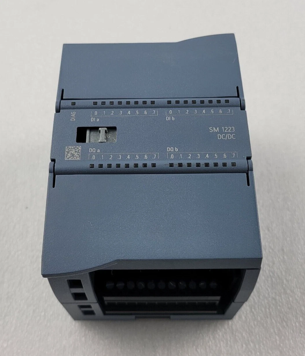 Kỹ thuật số SIEMENS 6ES7223-1BL32-0XB0 mở rộng tín hiệu